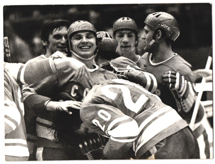 Fotografie & Manifesti: Fotografie Eishockey-Weltmeisterschaft,  – Usato da Berlin venduto da bartko-reher