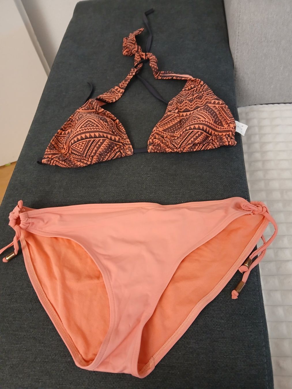 Costumi da bagno & Bikini: 4 Stk Sommer Bikini Set Grösse L - Pink Spitze – Usato da Glattbrugg venduto da fin_66d8 6