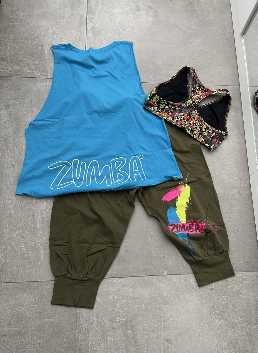 Lotti di vestiti: Zumba®️ Set – Usato da Visp venduto da lookatthis 1