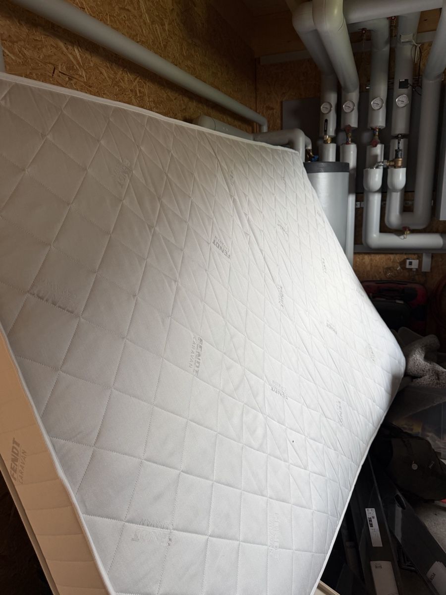Materassi: Matratze 140x200 – Usato da Salgesch venduto da mila12345