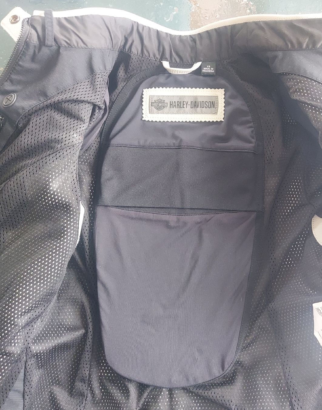 Harley-Davidson Giacche: Damen-Motorradjacke Harley Davidson – Nuovo (secondo la descrizione) da Walde SG venduto da Saharagirl 2