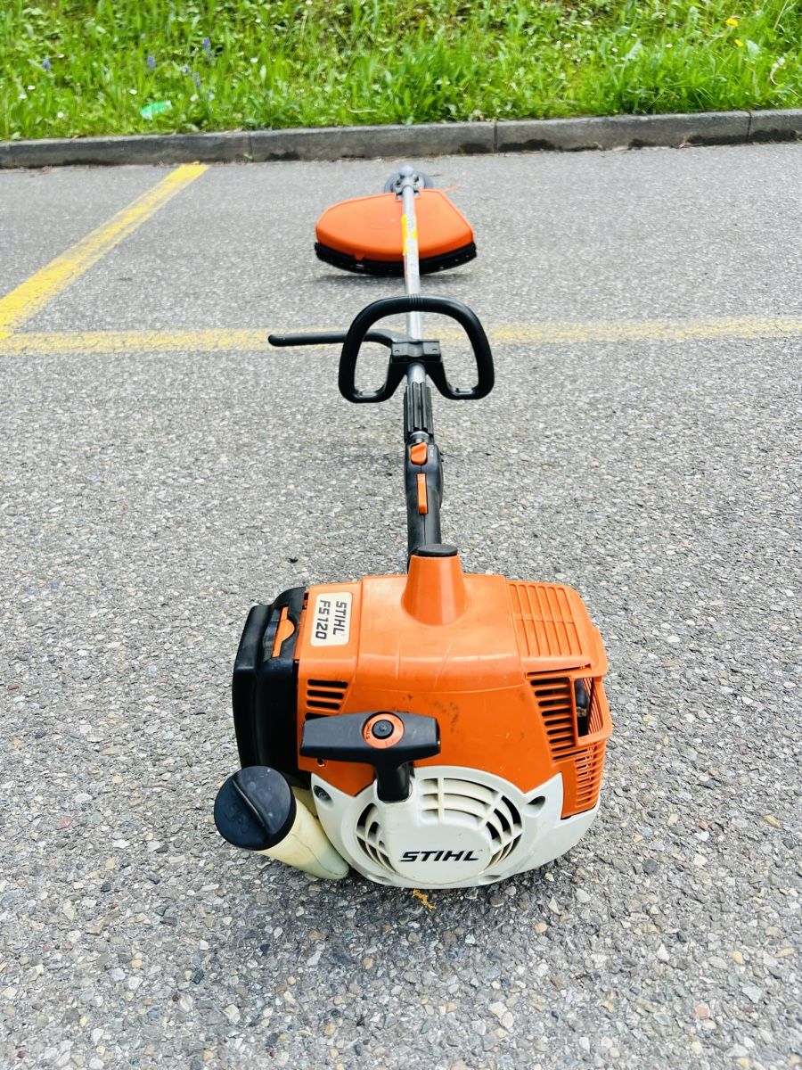 Stihl Tutti gli attrezzi: Rasentrimmer Stihl FS 120 – Usato da Urdorf venduto da Faz_19 4