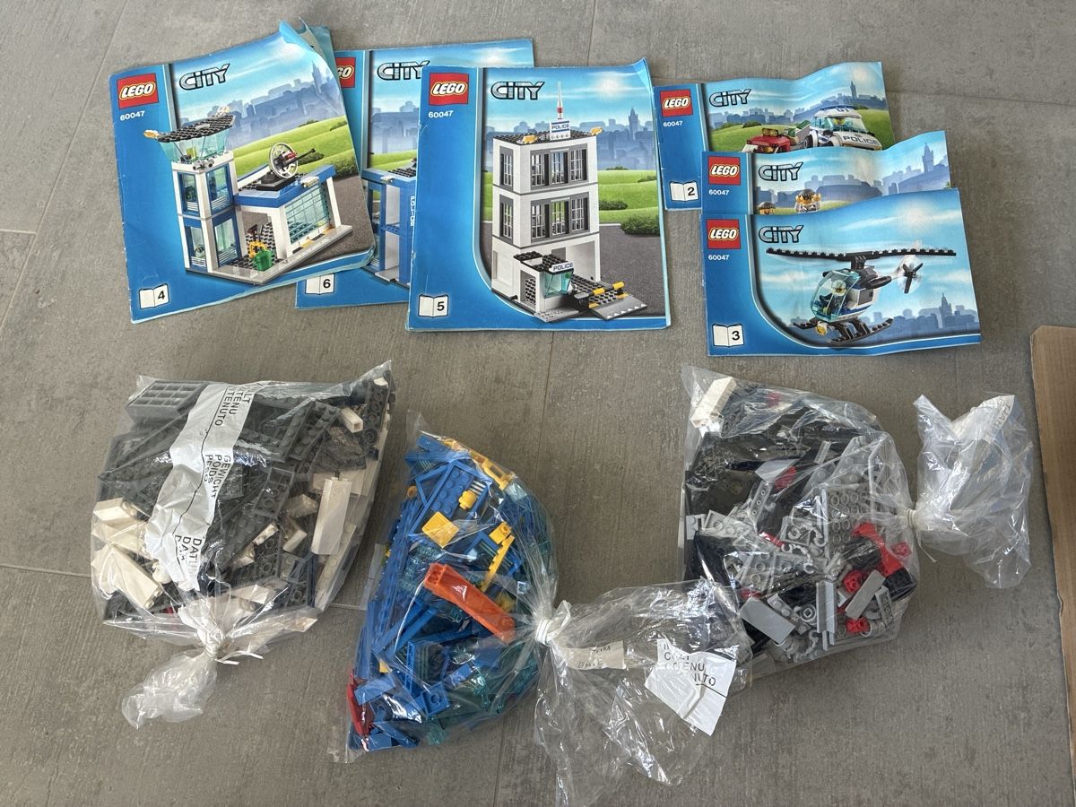 Lego Kit di costruzioni: Lego City 60047 – Usato da Luzern venduto da Flip_ 1