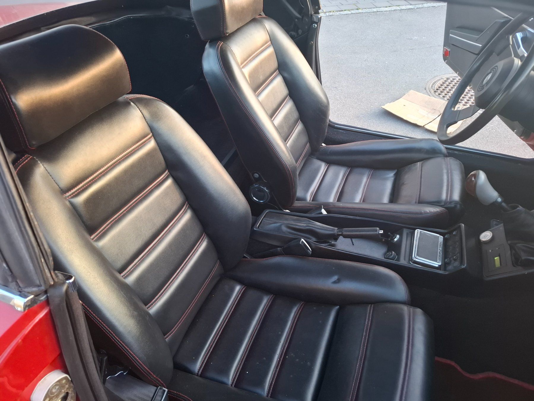 Alfa Romeo Autos: Alfa Romeo Spider 2.0 aus 1987 – D'occasion à Hefenhofen par Garage_Barone 5