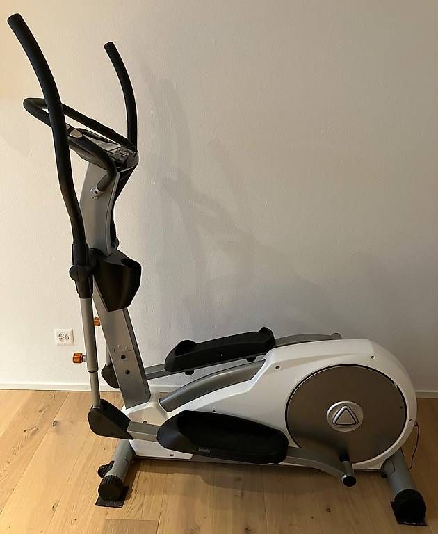 CardioStrong Hometrainer: Cardiostrong Crosstrainer (EX40) – Usato da Schnottwil venduto da Maggie20