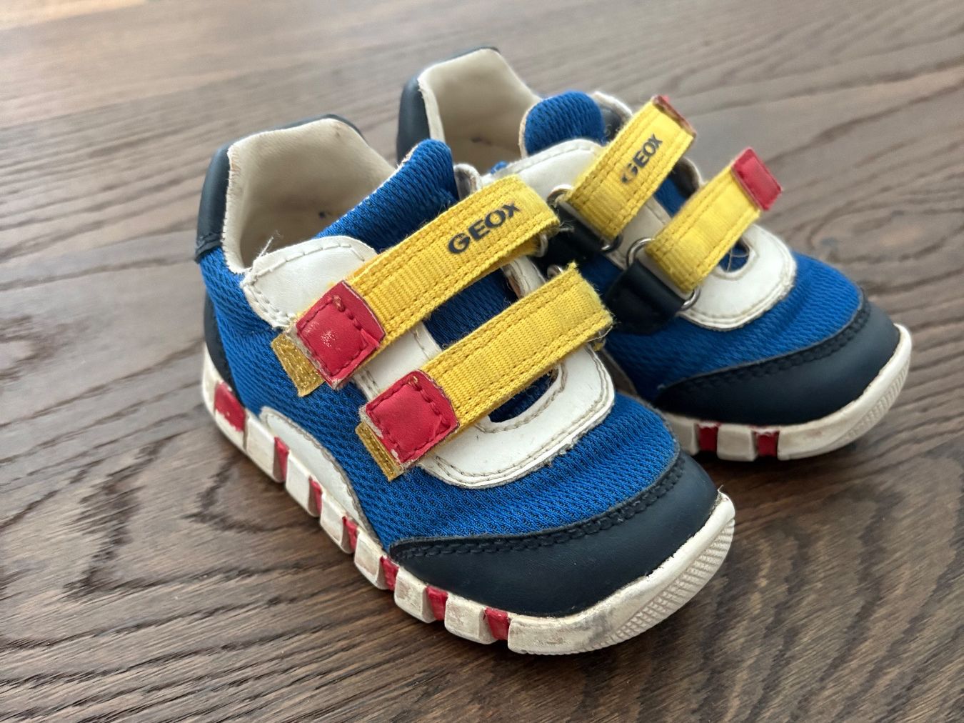 Geox Scarpe per ragazzi: Geox Kinder Halbschuhe Grösse 21 – Usato da Wohlen AG venduto da kissne4 2