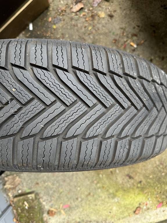 Michelin Pneumatici & Ruote complete: Roues hiver avec capteur tons – Usato da Ecublens  VD venduto da Goopecev 2