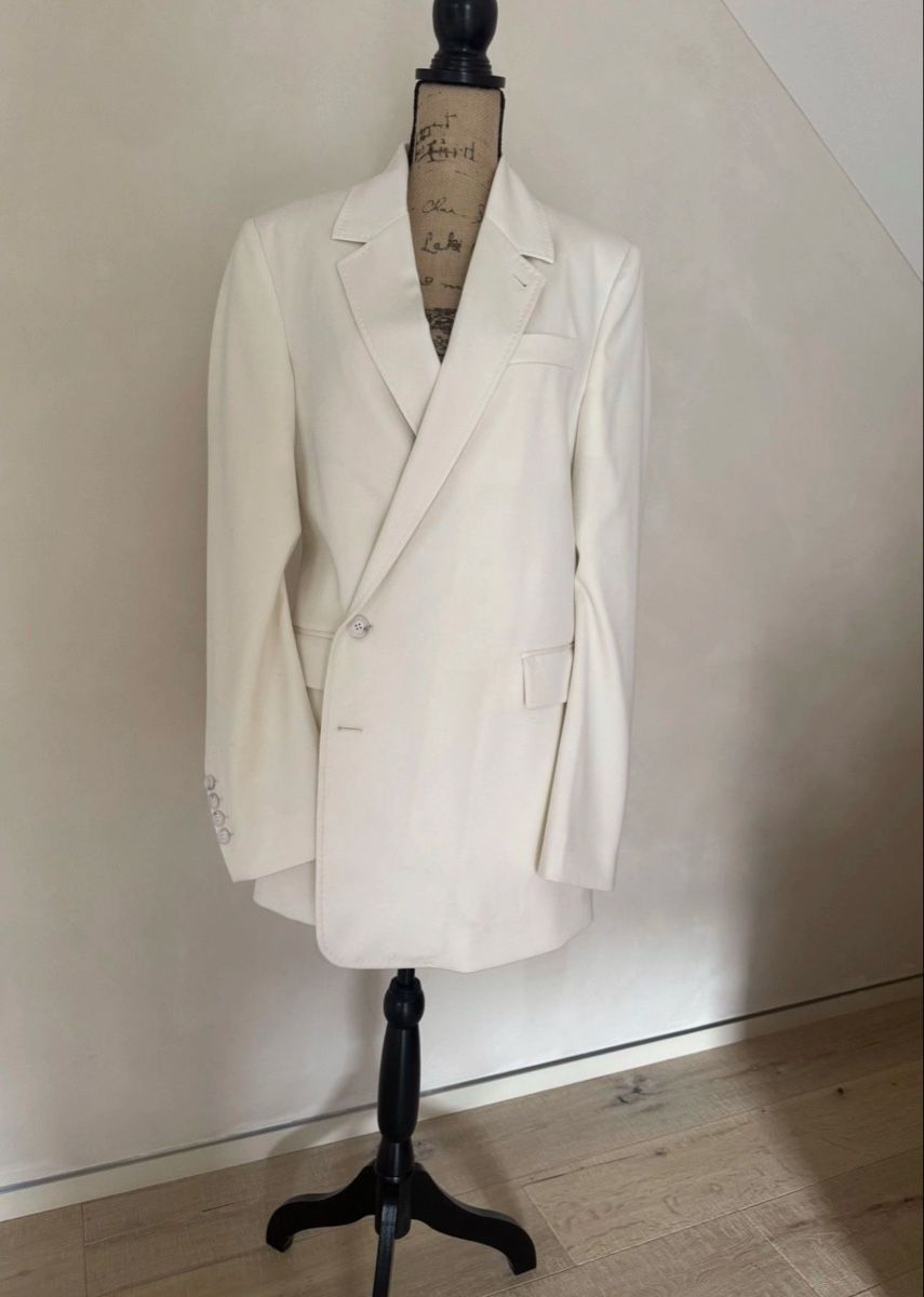 Jacken: Ann Demeulemeester off white jacket  – Neu und originalverpackt aus Genolier von tan_rd6s