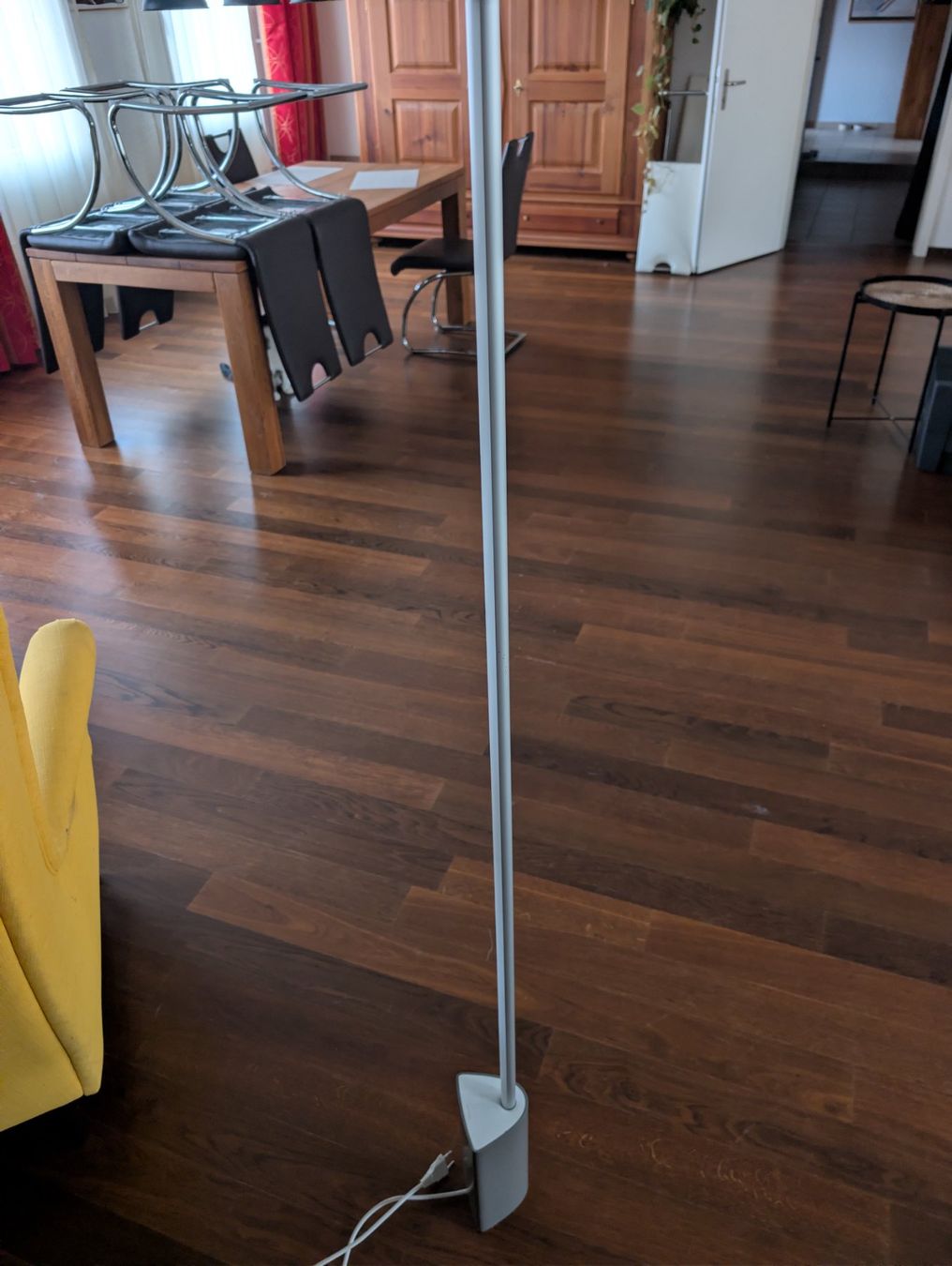 Philips Lampes: Philips Hue White Stehleuchte – D'occasion à Stein AR par Bibabo12 2