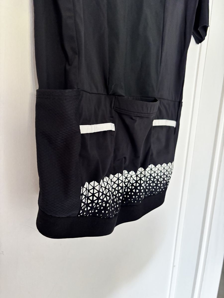 Oakley Canottiere & Pantaloni: Oakley velo trikot – Usato da Bern venduto da Andrebern 2
