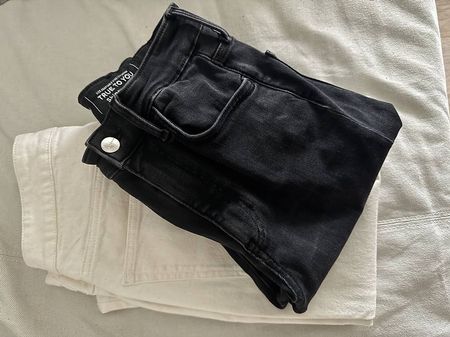 Divided Straight Jeans (lot of 2)