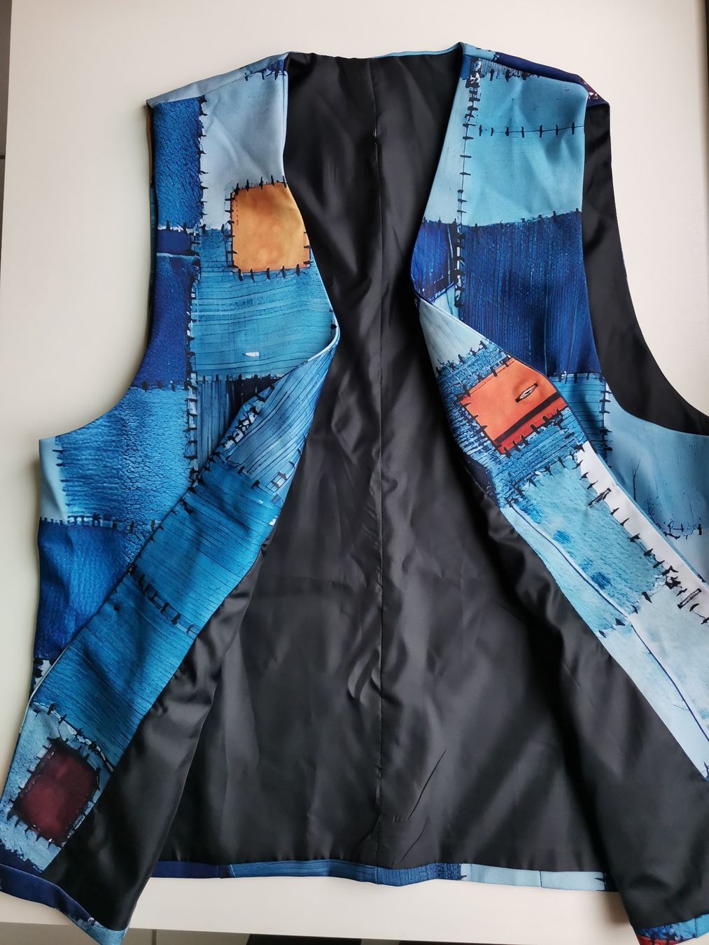 Gilet & Giacche: Herren-Gilet / Patchwork-Stil/ Gr.XXL /NEU! – Nuovo (secondo la descrizione) da Luzern venduto da adonairo 3