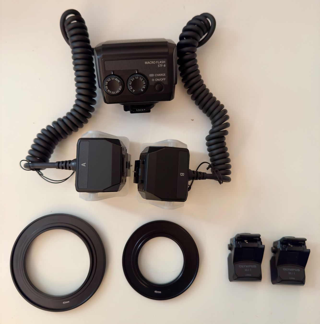 Olympus Flash: OM-System Olympus STF-8 Twin Flash – Usato da Bruzella venduto da LiciaG 1