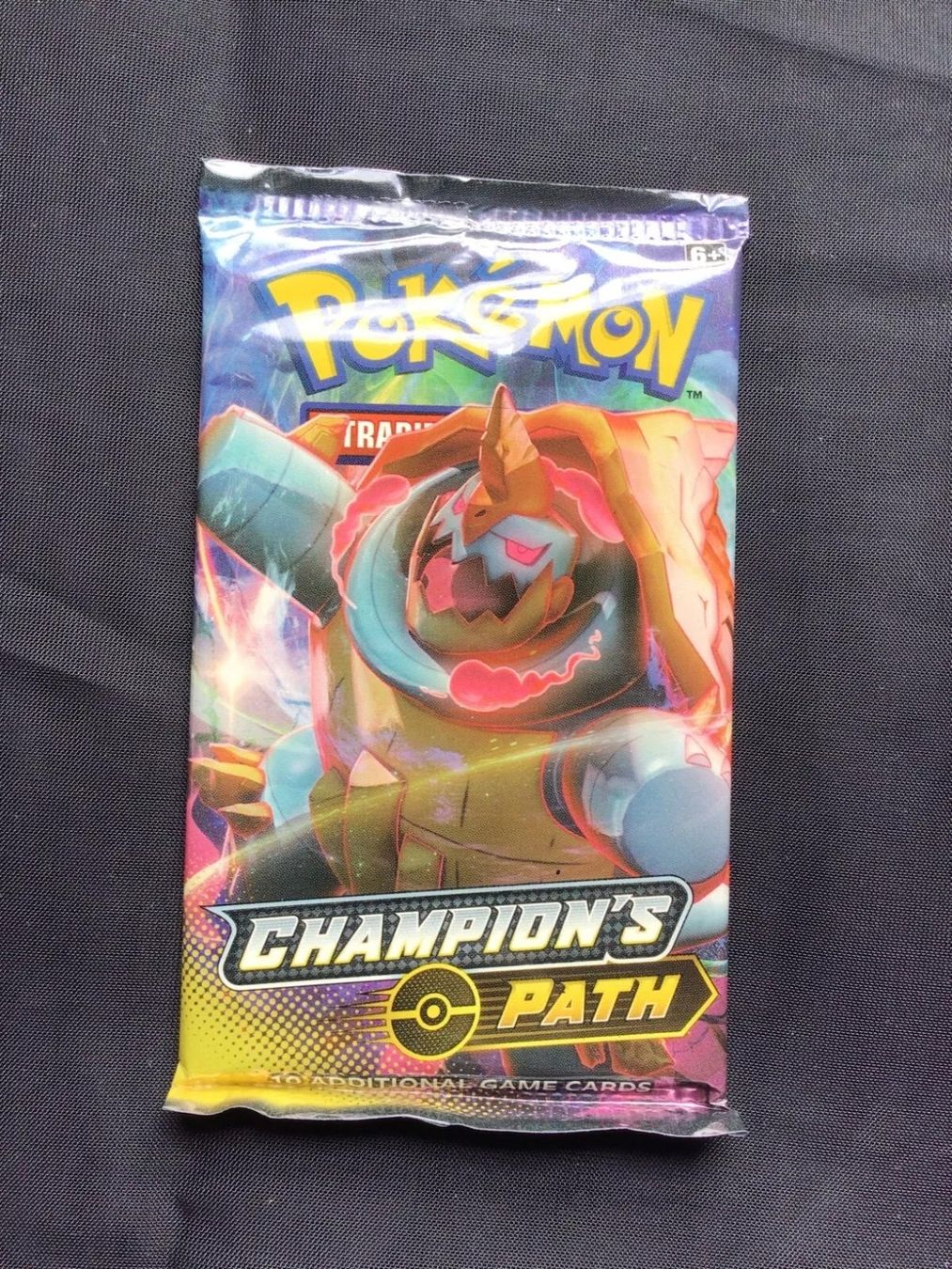 Pokémon Sammelbilder & Trading cards: Champion’s Path Booster – Neu und originalverpackt aus Matzendorf von SwissMagicKarten 5