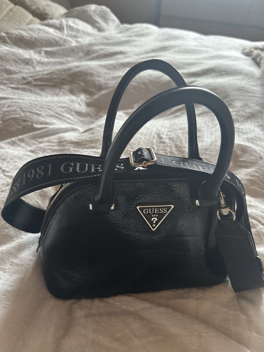 Guess Borse da donna: Elegante schwarze GUESS Handtasche – Nuovo (secondo la descrizione) da Wichtrach venduto da sarai01 4