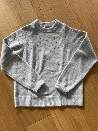 🩶Hellgrauer Strickpullover mit Perlen🩶
