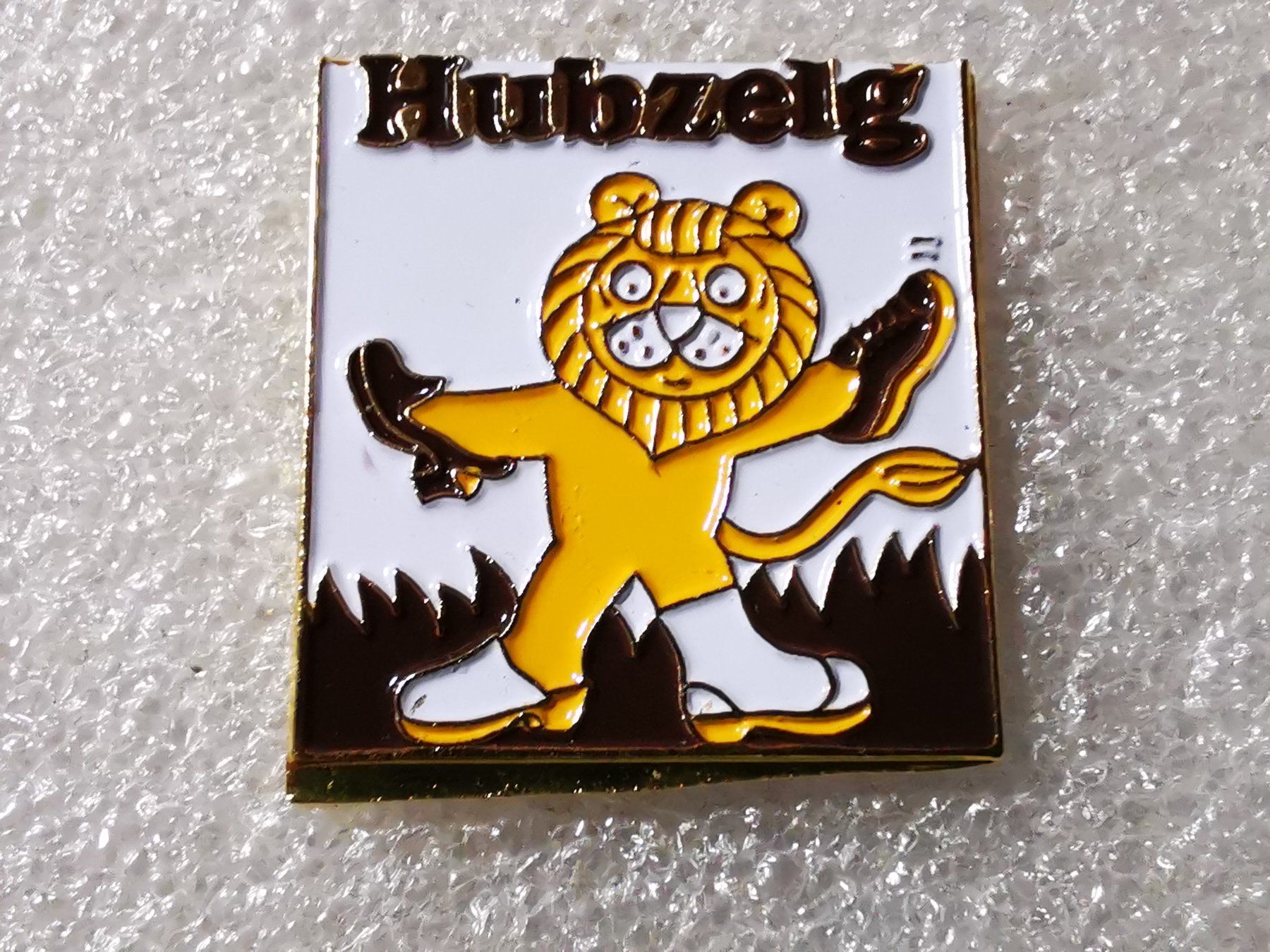 Placchette & Badge: Ansteckpin 137: Hubzelg – Usato da Oppligen venduto da Pin-Fall-Shop