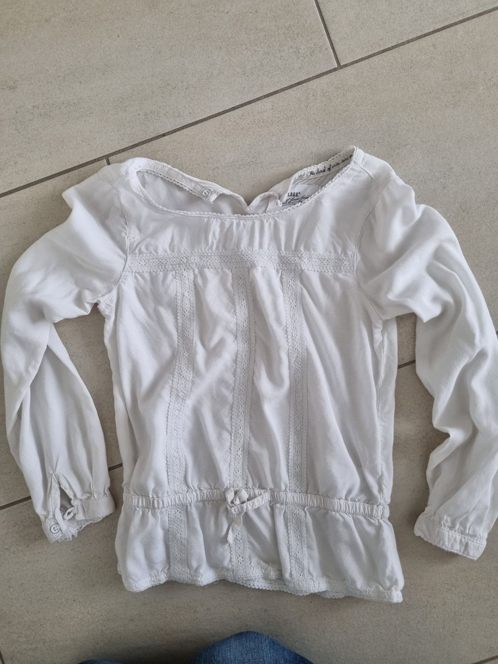 Camicette, T-shirt & Top: Bluse – Usato da Ganterschwil venduto da Nike18