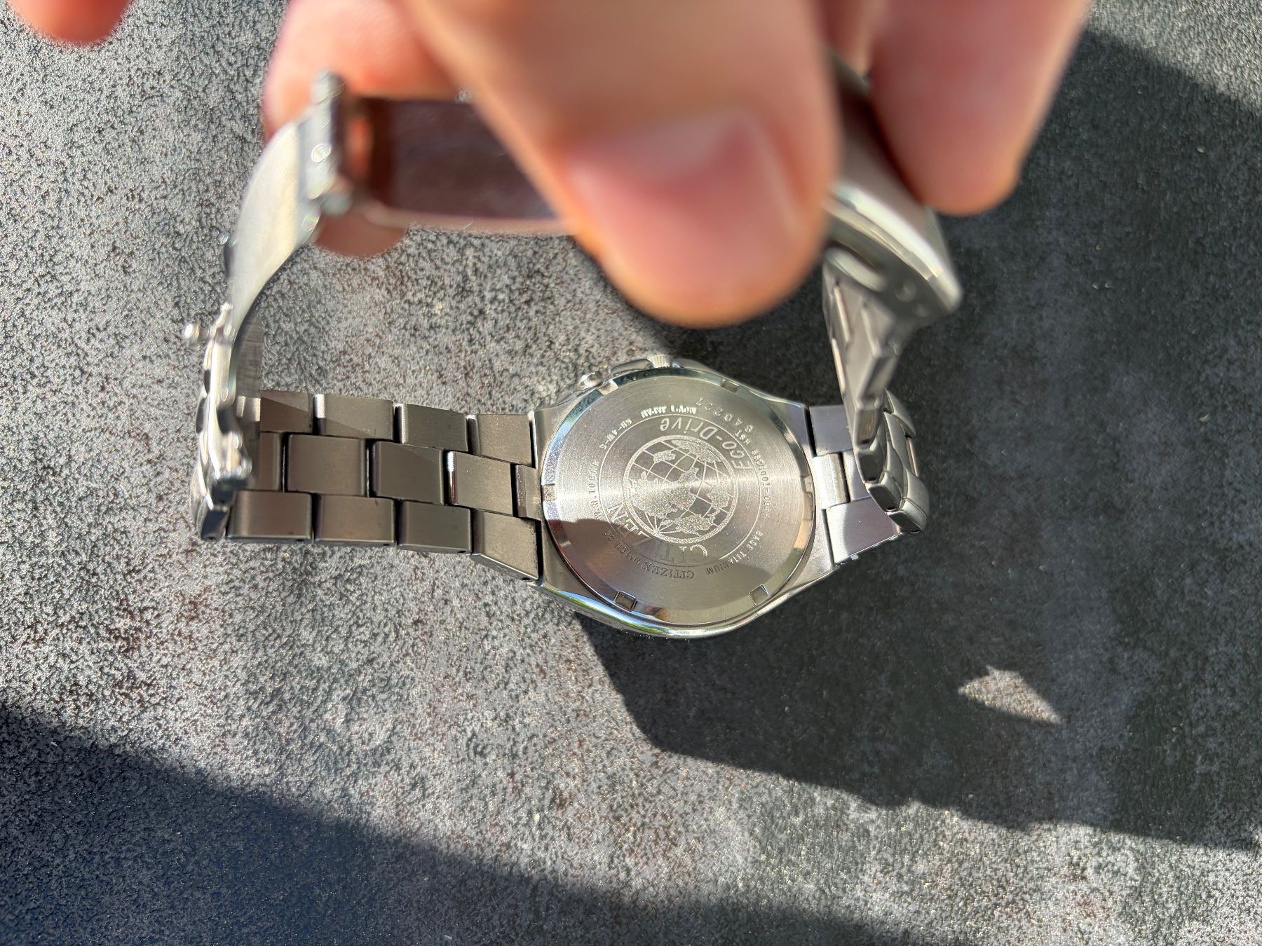 Citizen Orologi: Citizen Eco-Drive Titanium H460 – Usato da Zug venduto da Mankind 3