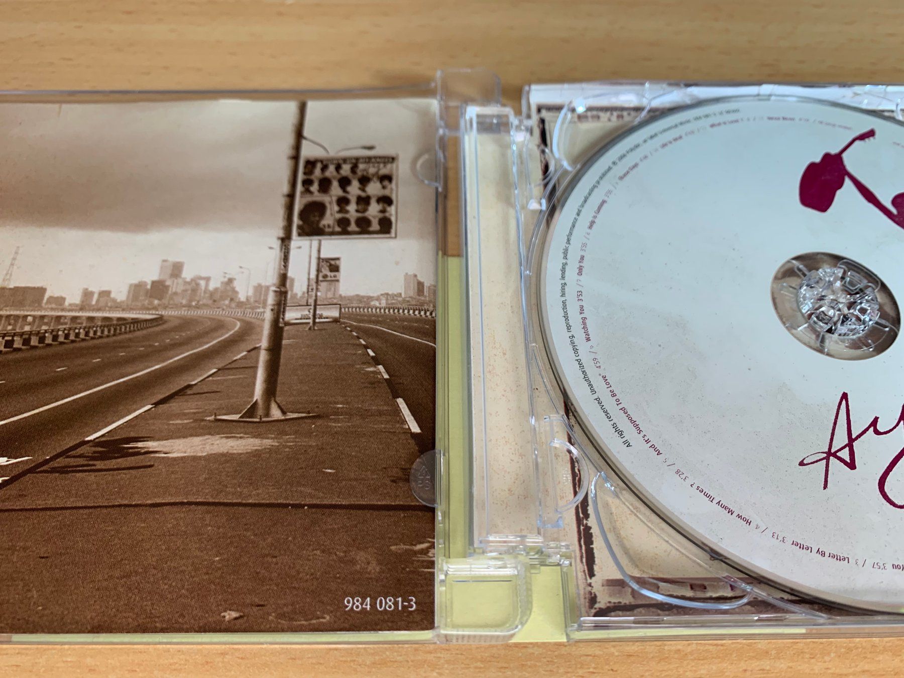 CD: Ayo – Joyful – Usato da Rikon im Tösstal venduto da Alpenmutz 2