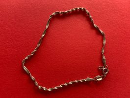 feines gedrehtes silberarmband (24cm)