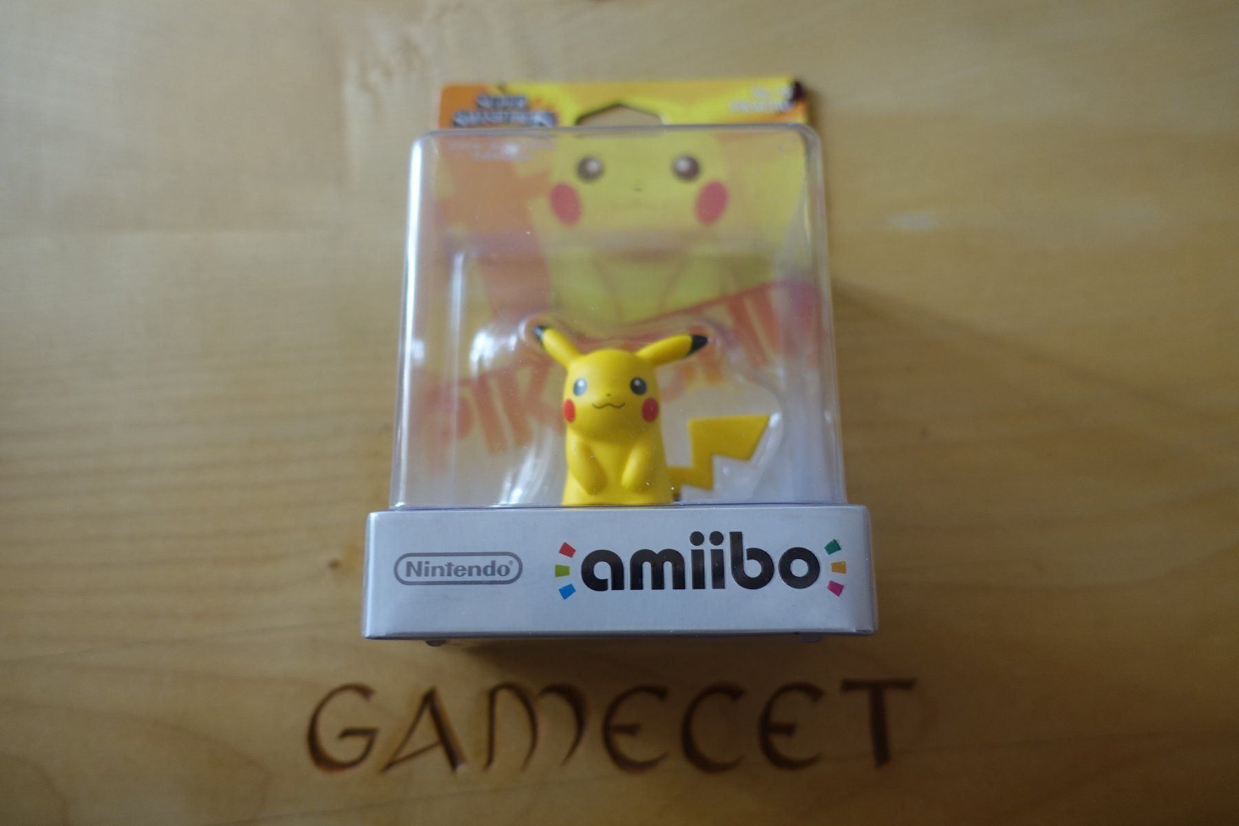 Nintendo Statuette: Pikachu °10 - Super Smash Bros. Amiibo – Nuovo e nell'imballaggio originale da Steinach venduto da Gamecet