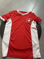 T-shirt foot