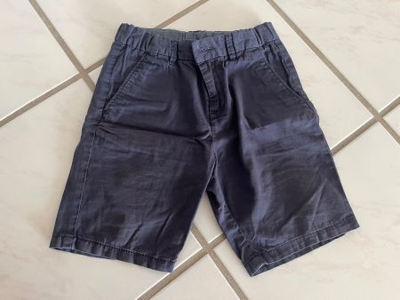 kurze Hosen, Grösse 122
