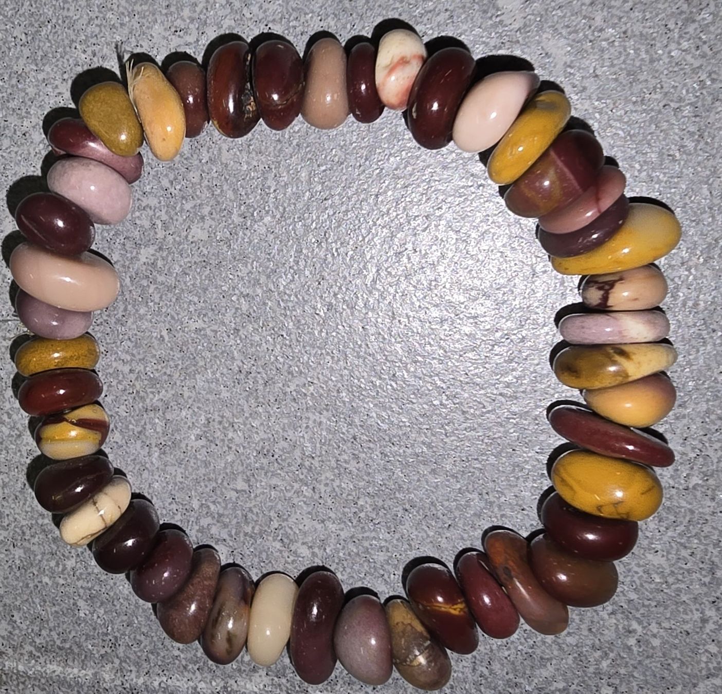 Bracelets: Bracelet mookaite – D'occasion à Palézieux par Erba24