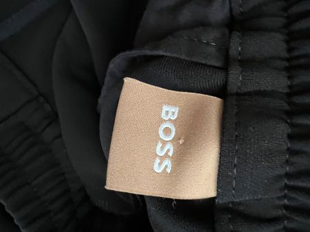 Boss Hose schwarz Grösse DE 3 neuwertig