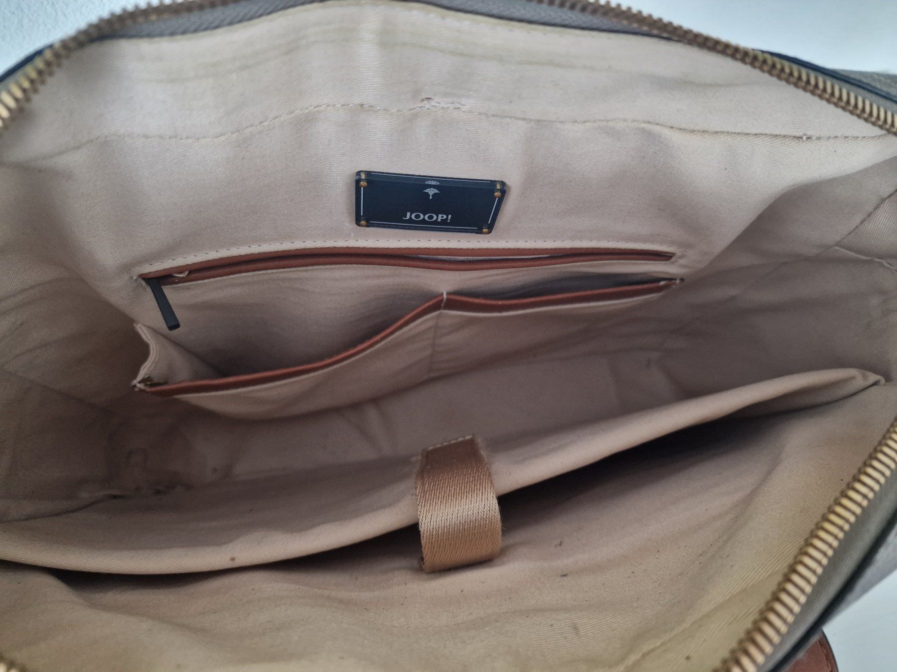 Joop Taschen für Damen: JOOP Schultertasche für Laptop – Gebraucht aus Münsingen von InnaN 5