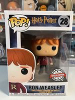 Funko POP! Harry Potter - Ron Weasley in Sweater Limitée