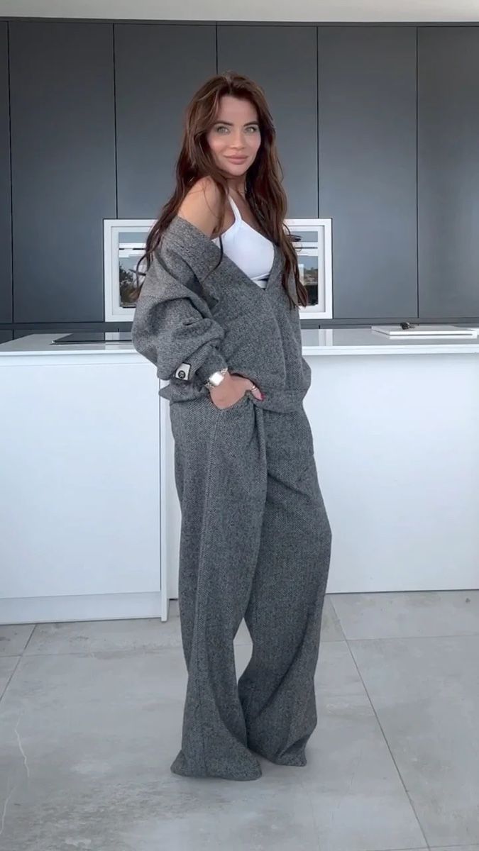 Completi & Tailleur: Three-Piece Oversized Tweed Set Size: M new – Nuovo e nell'imballaggio originale da Zürich venduto da Ms.Me-Fashion 3