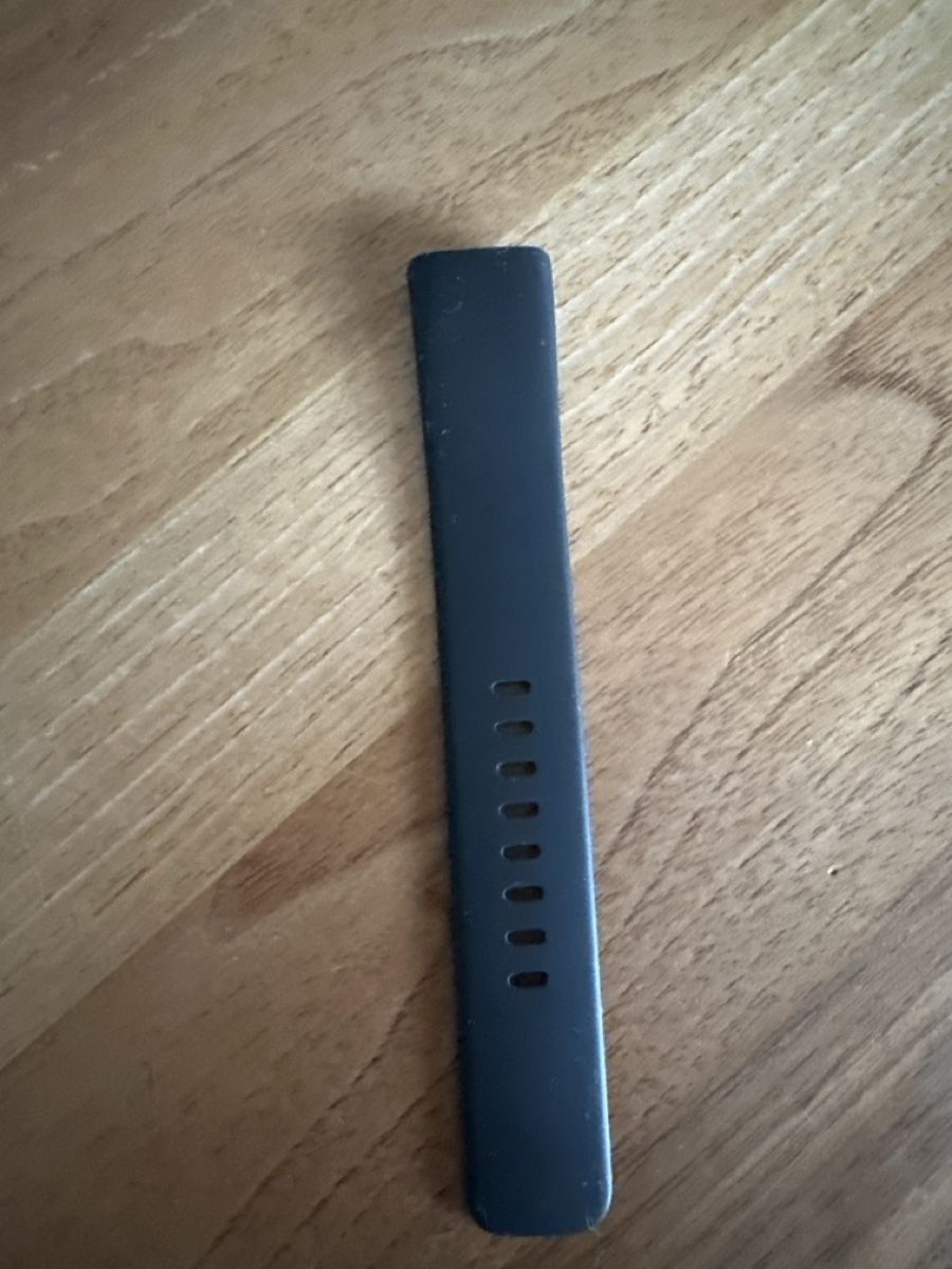 Bracelets: Fit Bit Band  – Neuf (Voir description) à Auslikon par Kaede4
