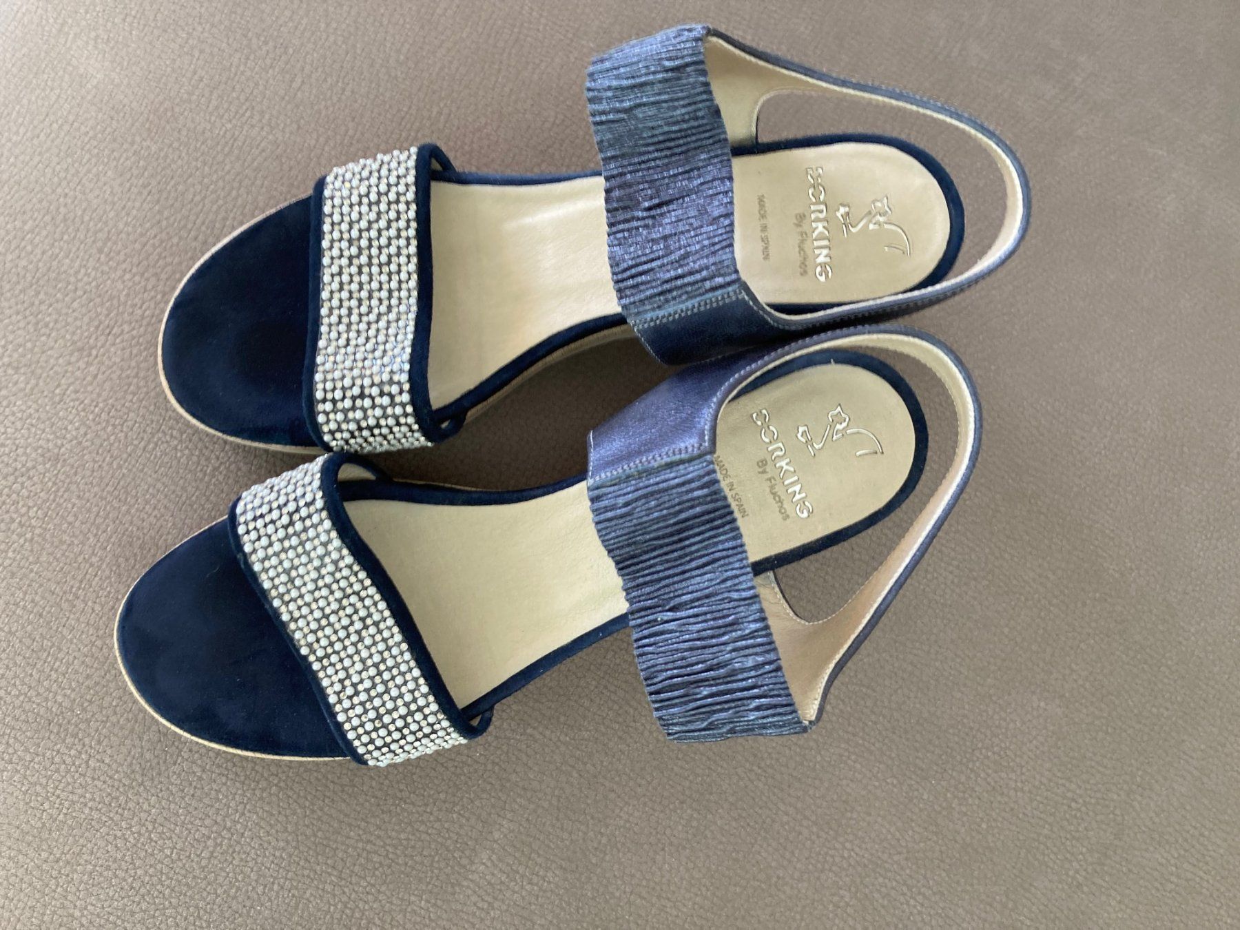 Scarpe da donna: Schuhe Keilabsatz blau Gr. 39, Wildleder – Usato da Glattpark (Opfikon) venduto da Pangie