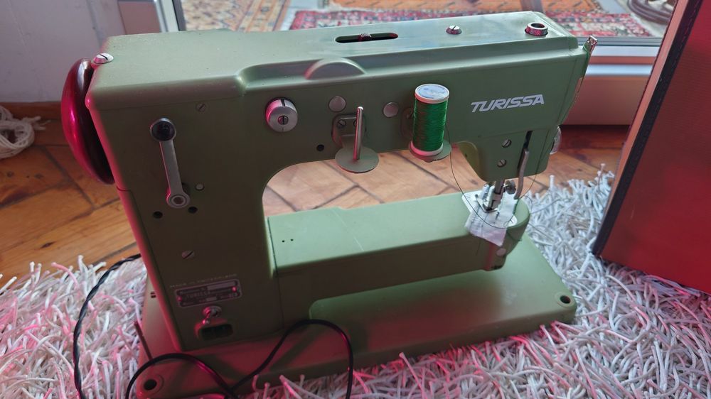 Nähmaschine Turissa Automatic Kaufen auf Ricardo
