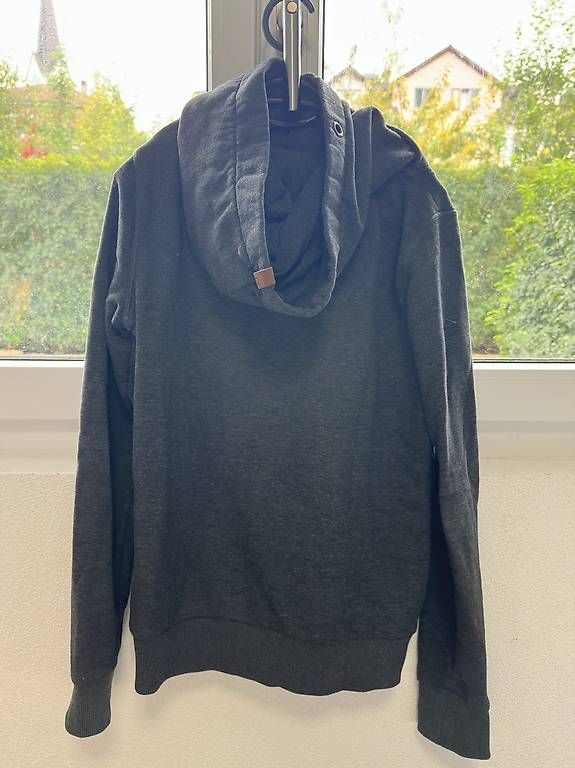 Pulls & Sweat-shirts: Pullover  – D'occasion à Sirnach par ang_5vct 1