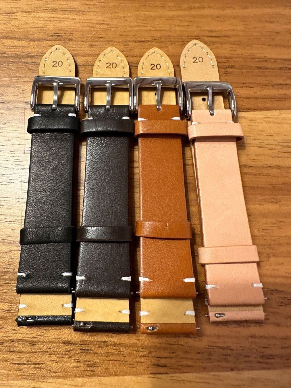 Armbänder & -reifen: Lederarmband Hellbraun Kalb -  MoonSwatch - Omega Swatch – Neu und originalverpackt aus Unteraegeri von weber588 1
