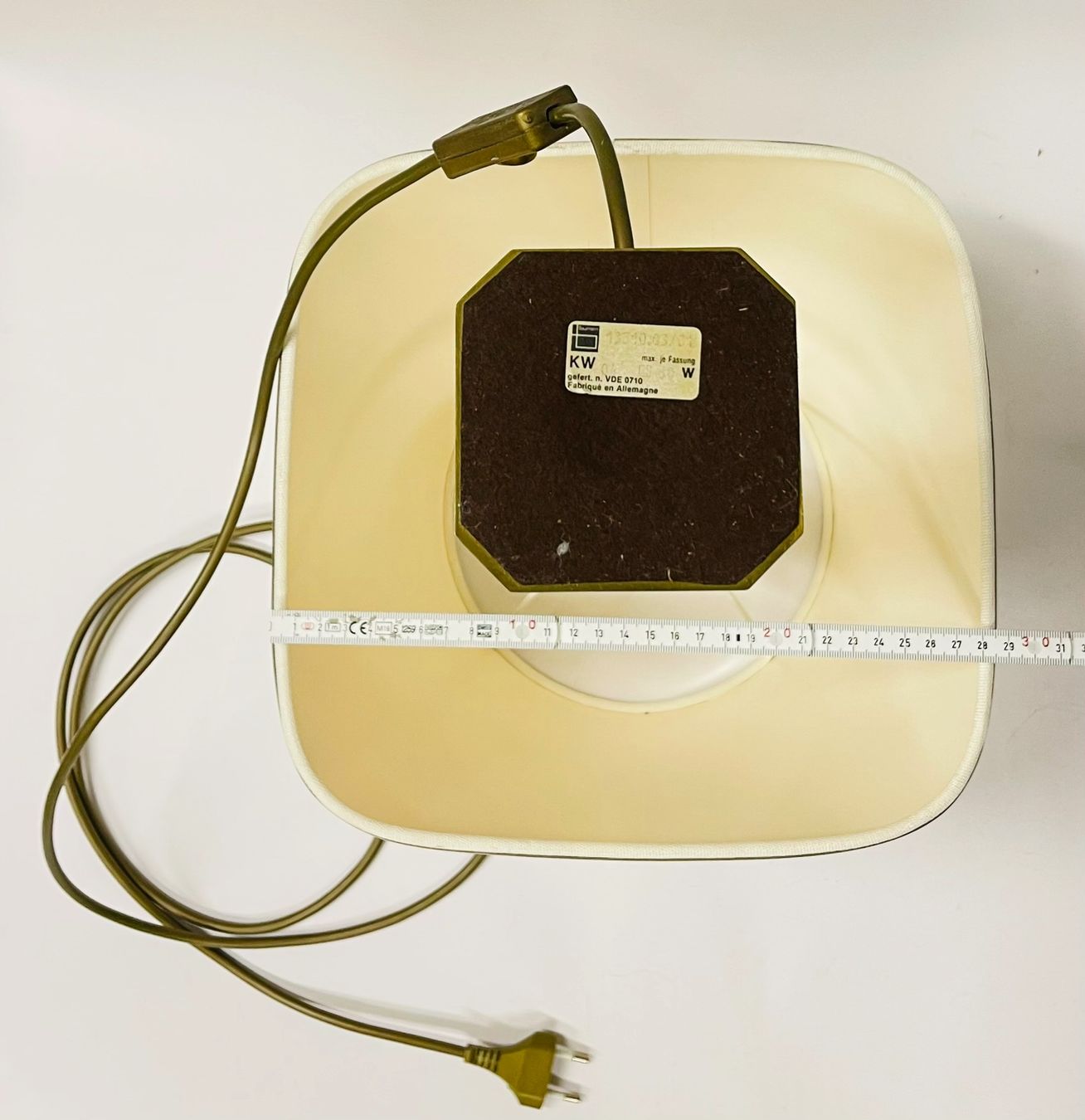 Lampade: Elegante Messing Tischlampe mit Schirm – Usato da Olten venduto da ELHANDEL 7