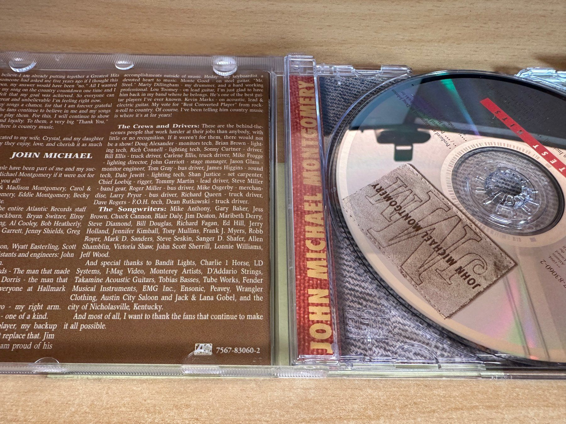 CD: F6 John Michael Montgomery – Greatest Hits – Usato da Rikon im Tösstal venduto da Alpenmutz 2