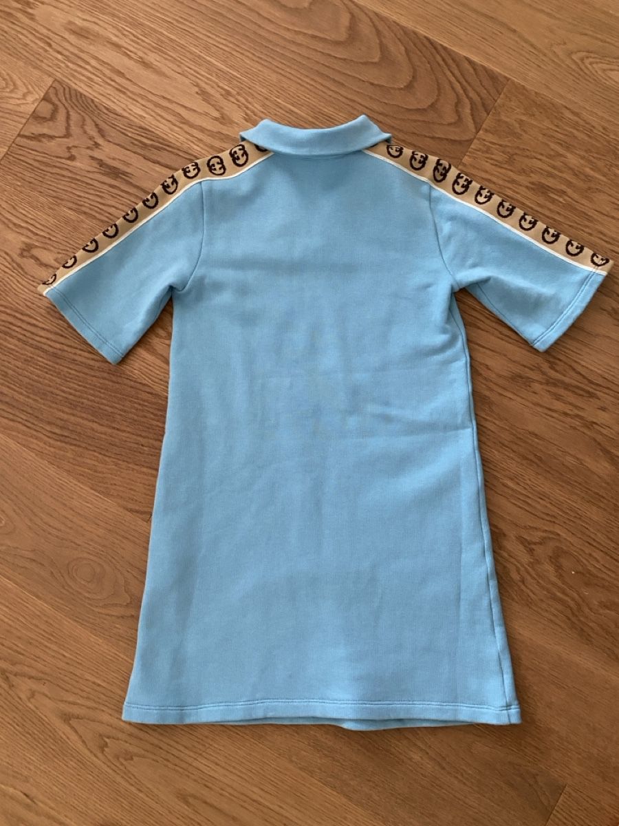 Gucci Robes et jupes: Gucci Kleid hellblau Gr. 128 – D'occasion à Genthod par Tidus04 4