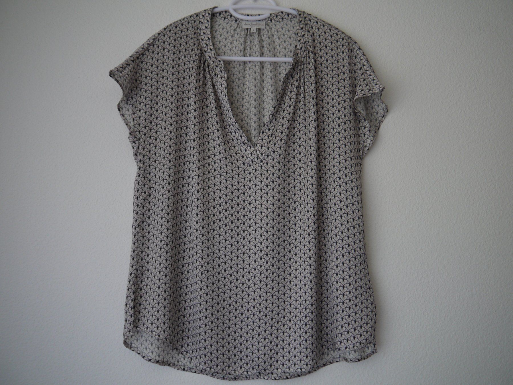 Hemisphere Blusen: HEMISPHERE Bluse aus 100%Seide Gr.S-M – Gebraucht aus Hagendorn von Blaf