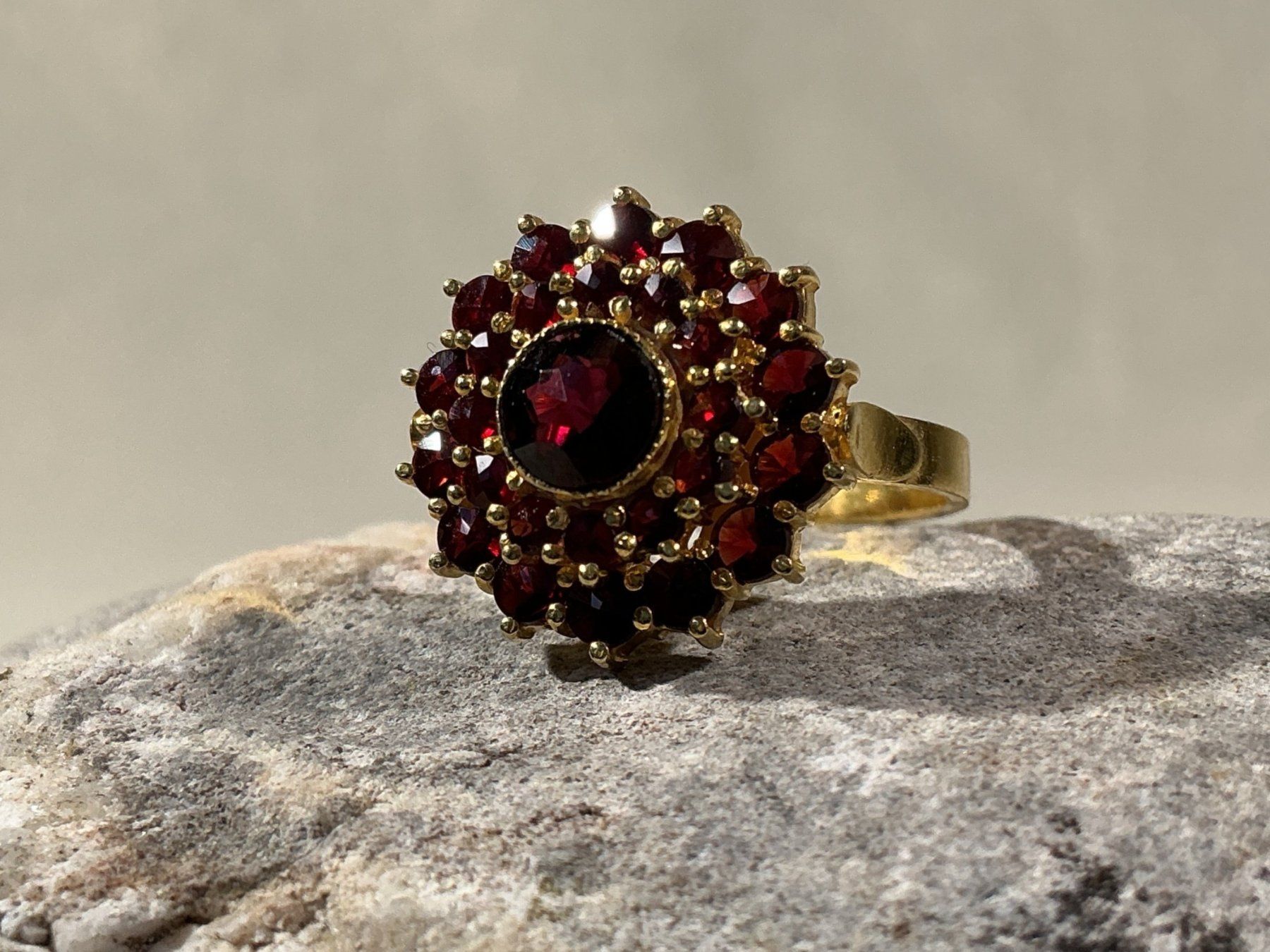 Anelli: BÖHMISCHER GRANATSCHMUCK Ring Gr. 56 – Nuovo (secondo la descrizione) da Richterswil venduto da Restwert_Richterswil 3
