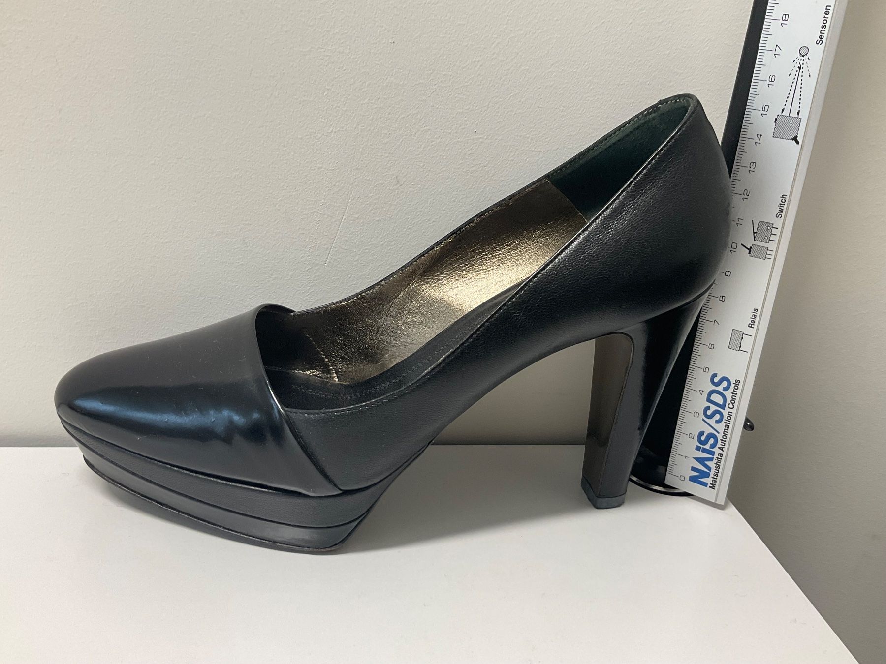 Hugo Boss Scarpe da donna: Hugo Boss Pumps 38 – Usato da Wetzikon ZH venduto da coco8468 5