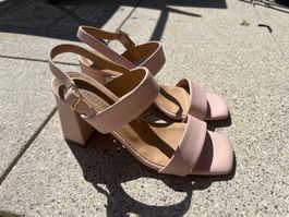 Rosé/Hellrosa Sandalen mit Absatz Grösse 36 aus Italien