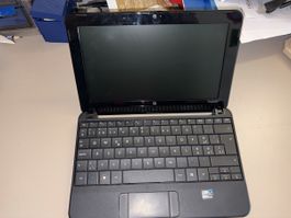 Kompakter Mini-Laptop Compaq Mini 110 mit viel Zubehör zu ve