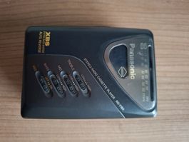 Walkman Panasonic RQ V164 mit Radiomodul xBass technisch top