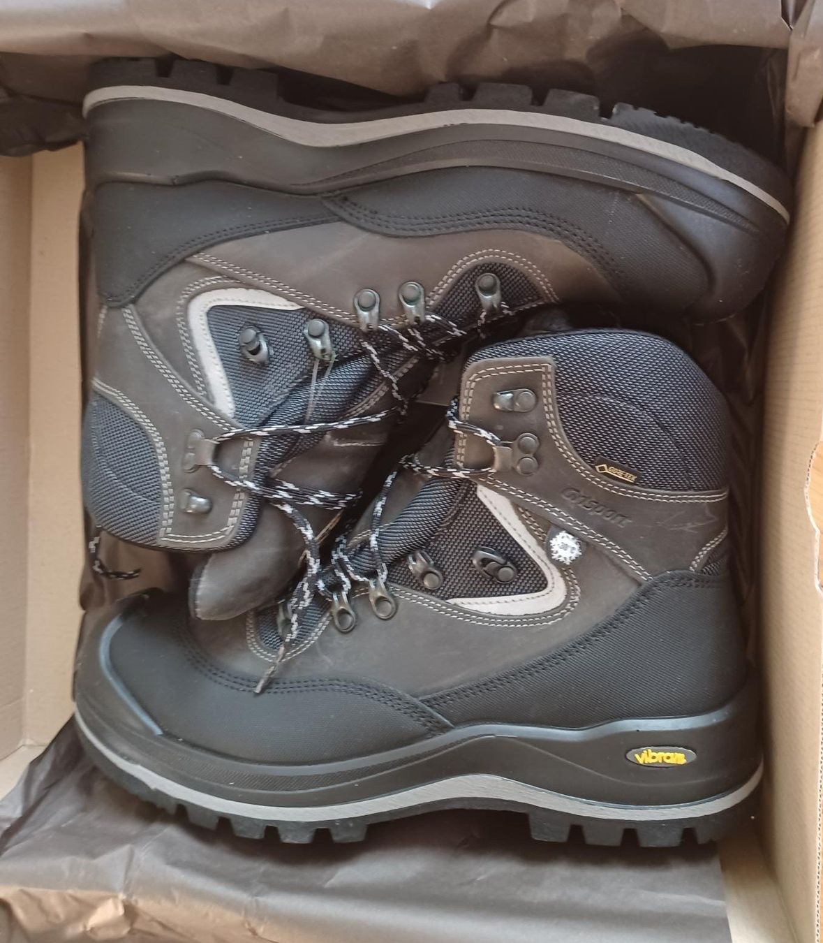 Herrenschuhe: Sicherheitsstiefel Grösse 43 – Neu und originalverpackt aus Dietikon von Ruempfli 2