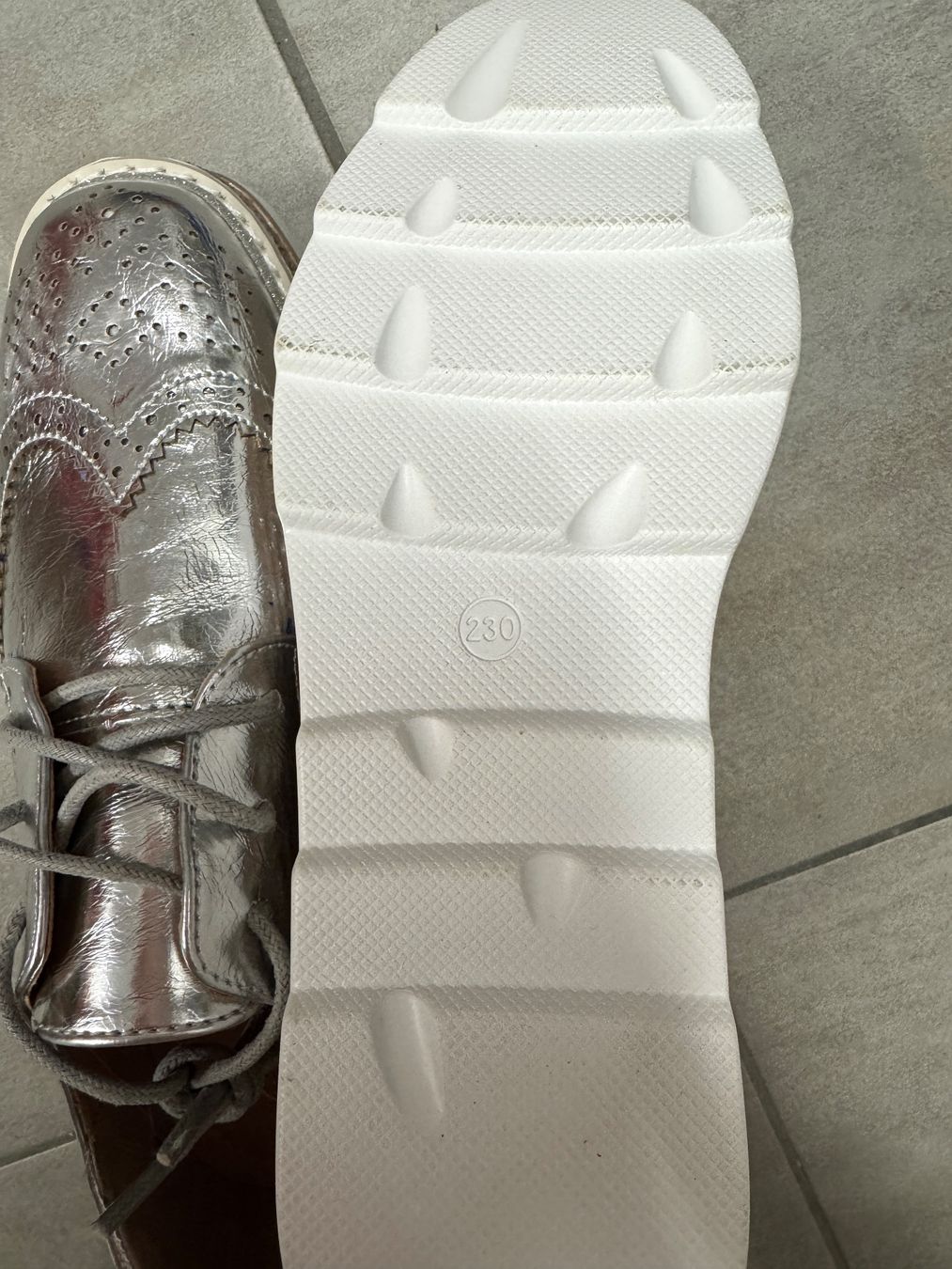 Scarpe da donna: Schöne Damen Schuhe – Nuovo (secondo la descrizione) da Sarnen venduto da catnini 3