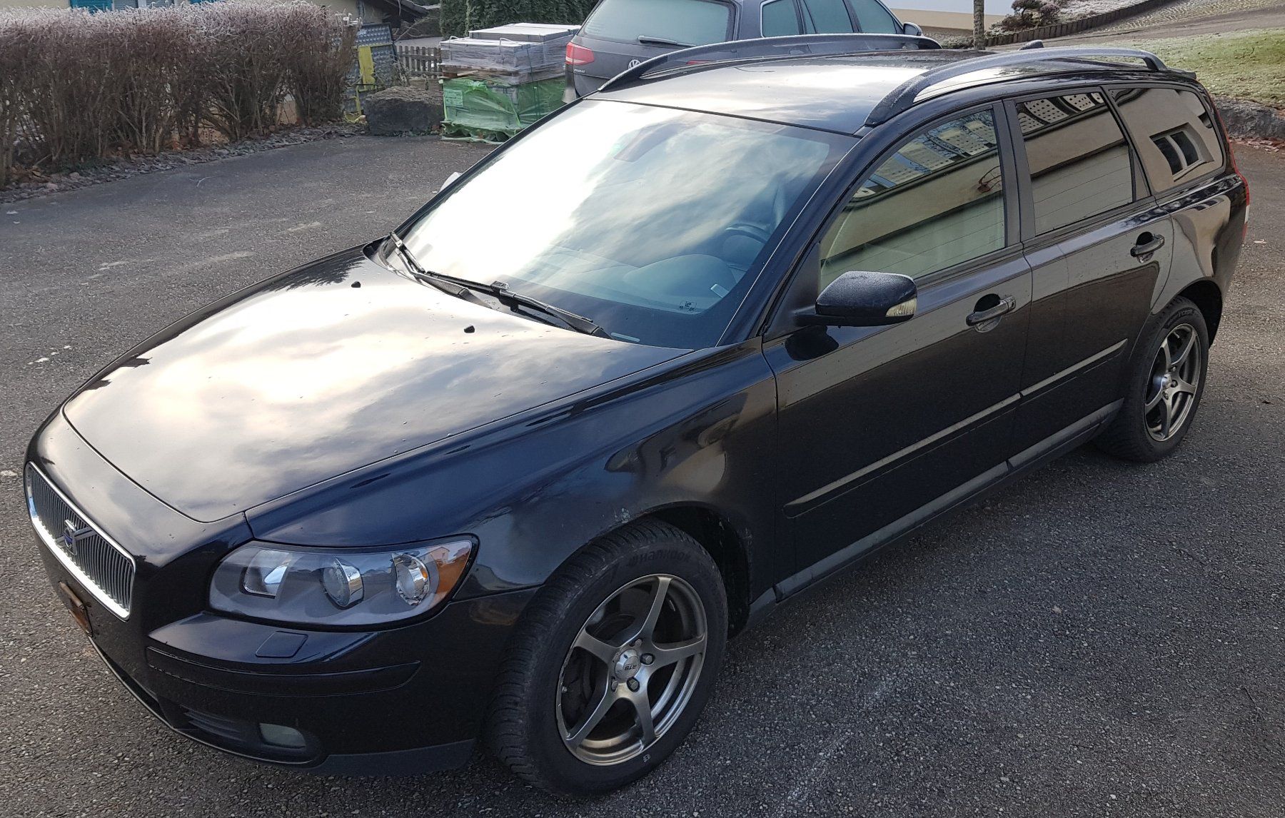 Volvo Automobili: VOLVO V50 T5 AWD – Usato da Tavannes venduto da Ramseier1 1